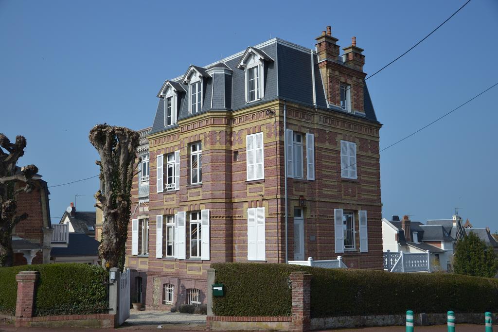 Guesthouse La Mascotte Villers-sur-Mer Extérieur photo